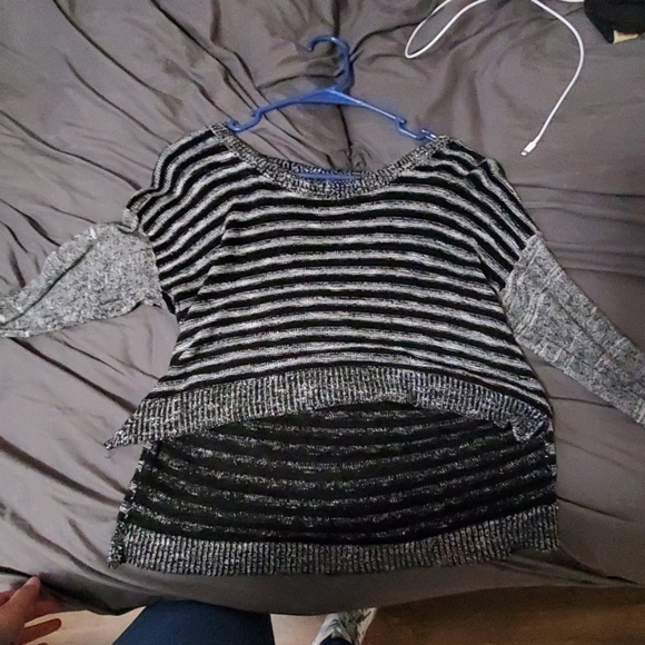 shirt - Picture 1 of 2